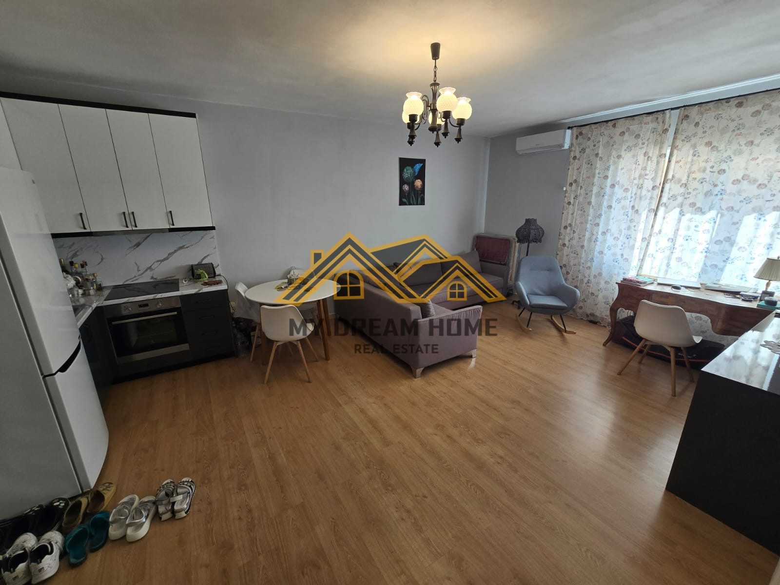 Apartament për Shitje tek Shkembi i Kavajes, Durrës 2