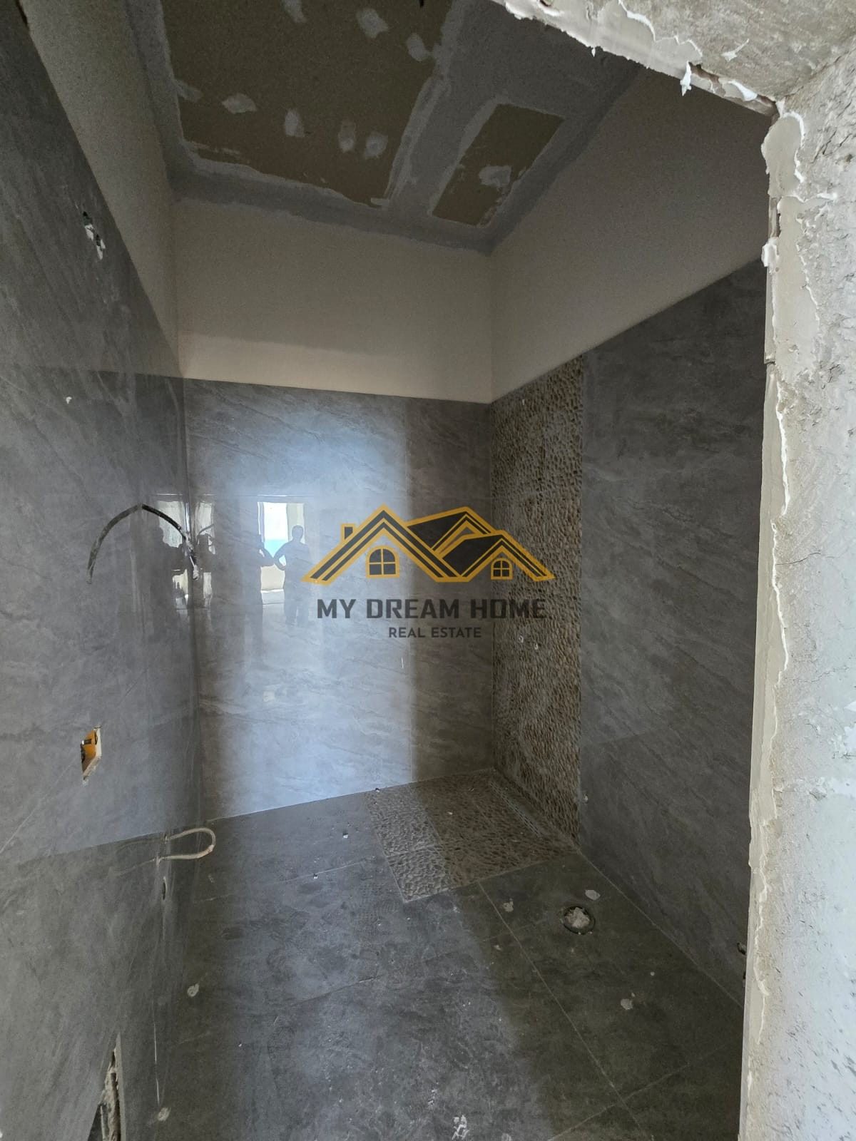 SHITET APARTAMENT 2+1+2 TEK FULL PAMJE DETI, VOLLGA! 3