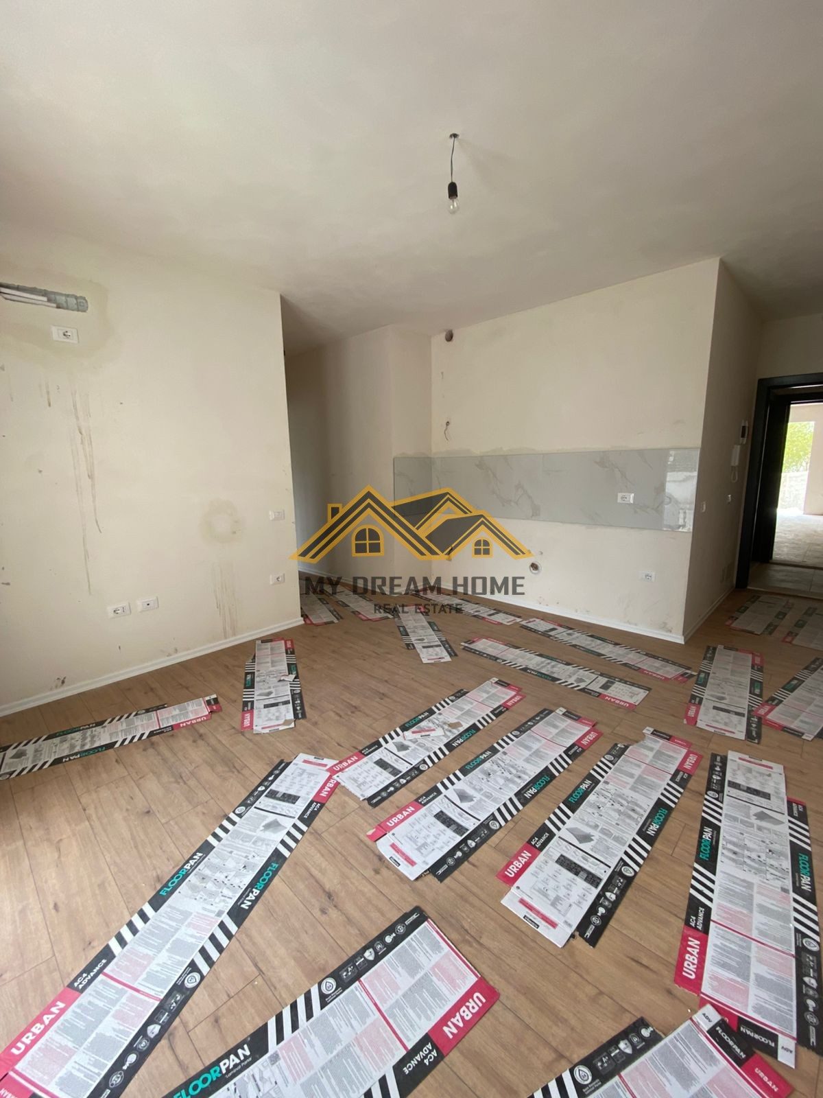 Apartament 1+1 në Shitje në Durrës Pallat i ri 2025!