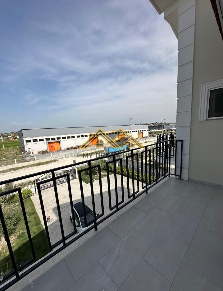 Shitet vilë 3-katëshe në Spitallë, Durrës