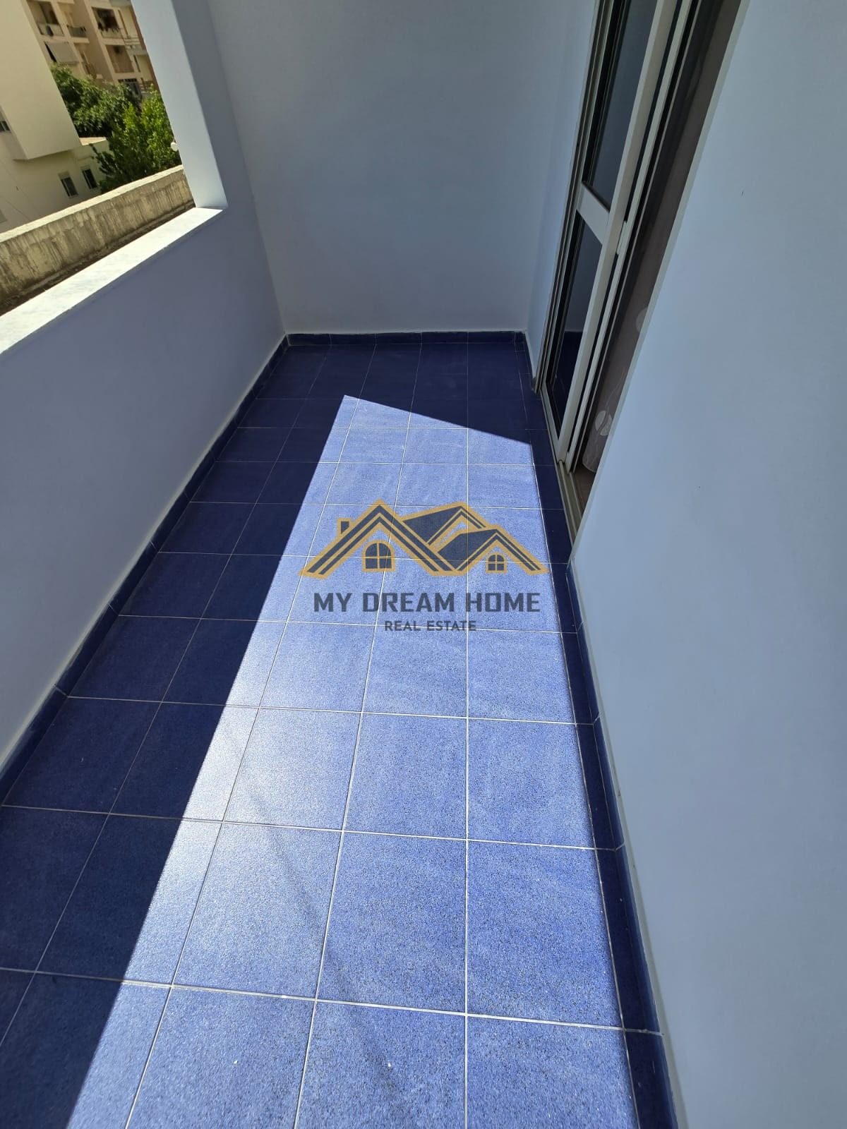 SHITET SUPER APARTAMENT 1+1 PLAZH DURRES !!! 4