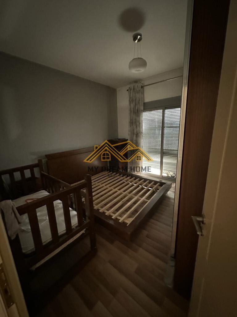 SHITET APARTAMENT 1+1 TEK KOMPLEKS JEDAS QENDER DURRES 3