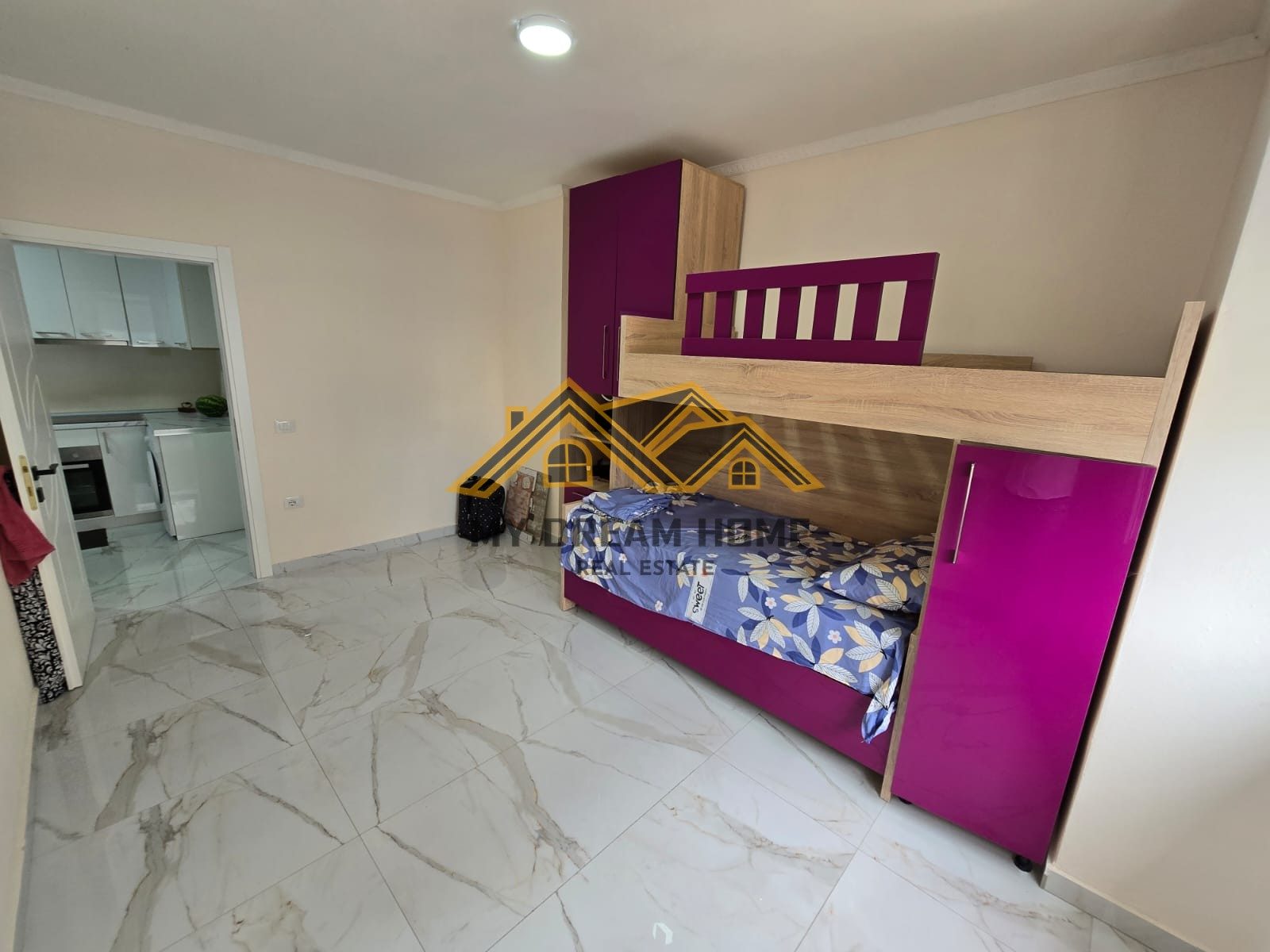SHITET APARTAMENT 2+1 PRAN HOTEL VIVAS PLAZH DURRES 4