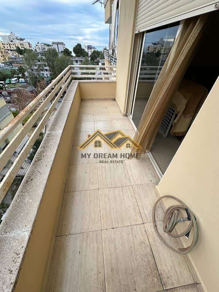 SHITET APARTAMENT 2+1 PLAZH DURRES! 3