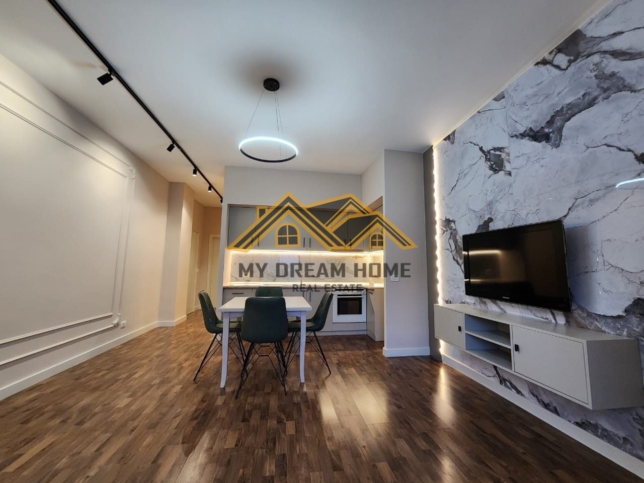 SHITET SUPER APARTAMENT 1+1 PLAZH DURRES !!!