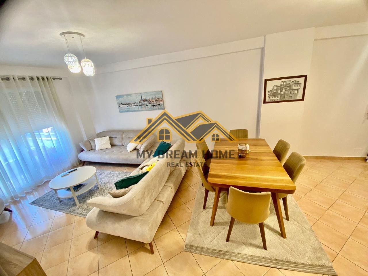 SHITET APARTAMENT 2+1+2+VERAND NE PLAZH DURRES