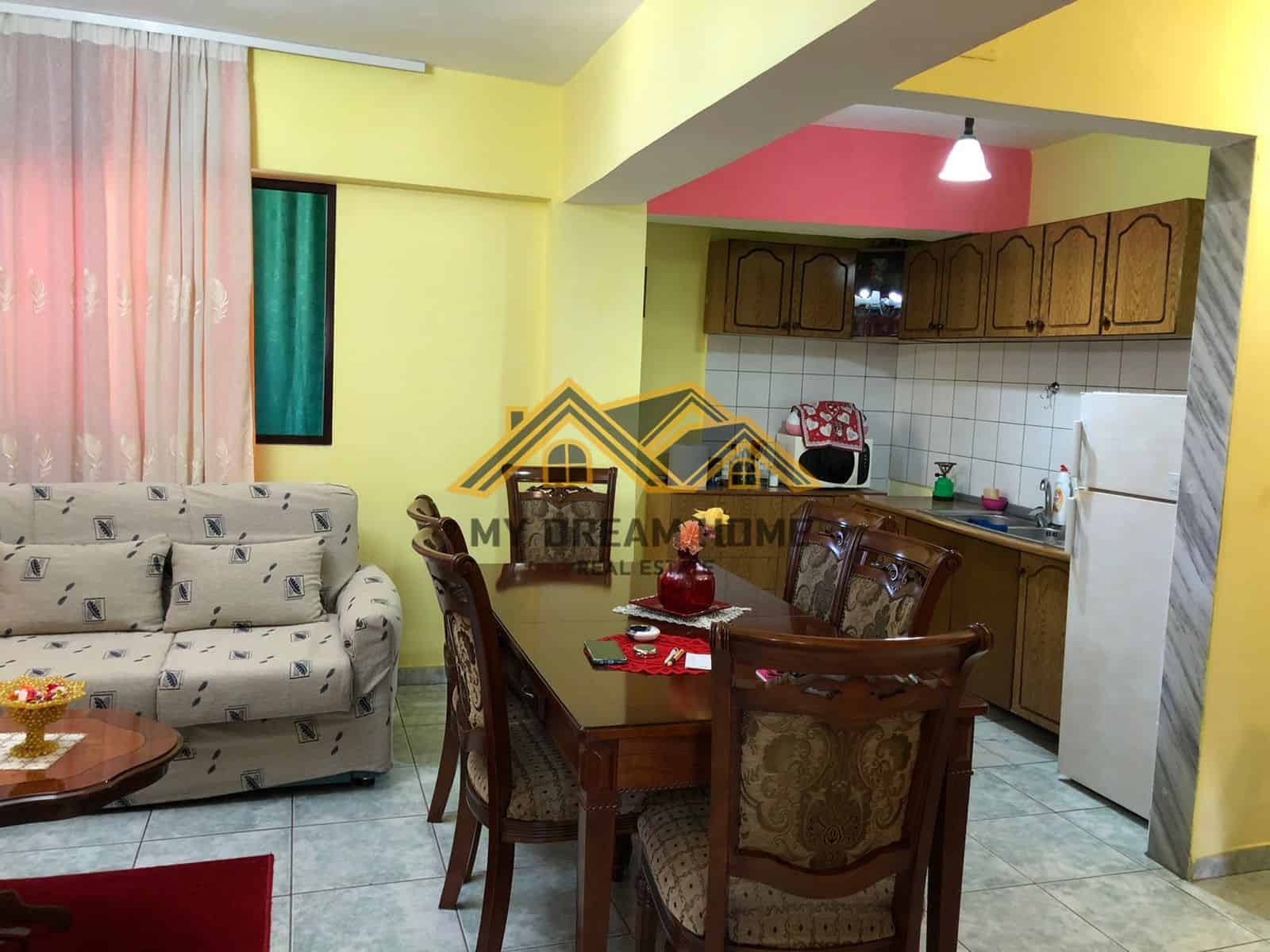 SHITET APARTAMENT 2+1 RRUGA E RE E PORTIT!