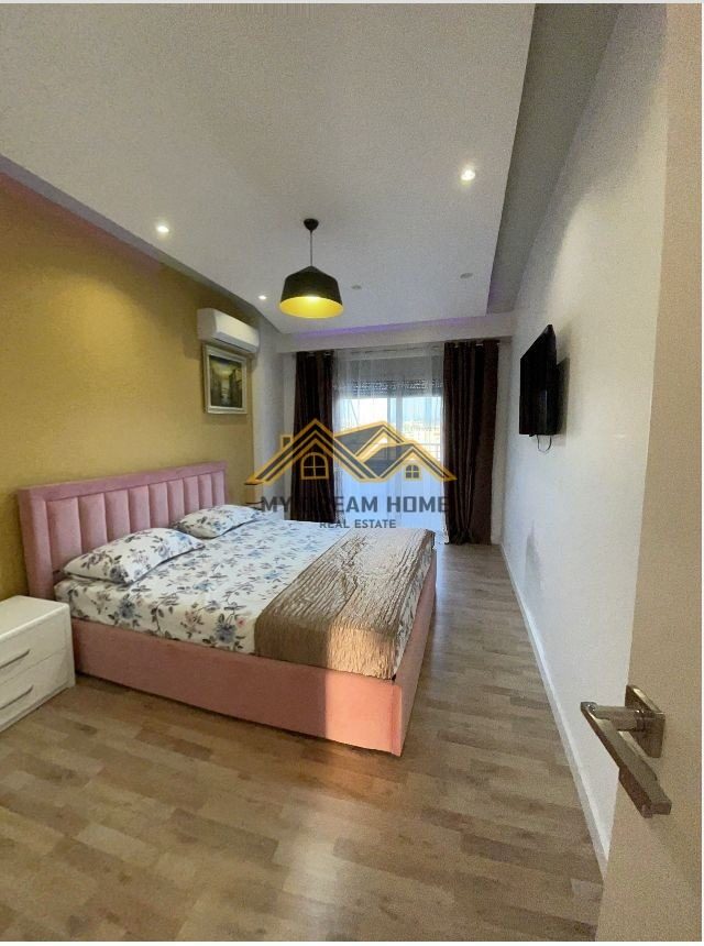 SHITET DUPLEX ME PAMJE NGA DETI NE TEK RROTA E KUQE! 4