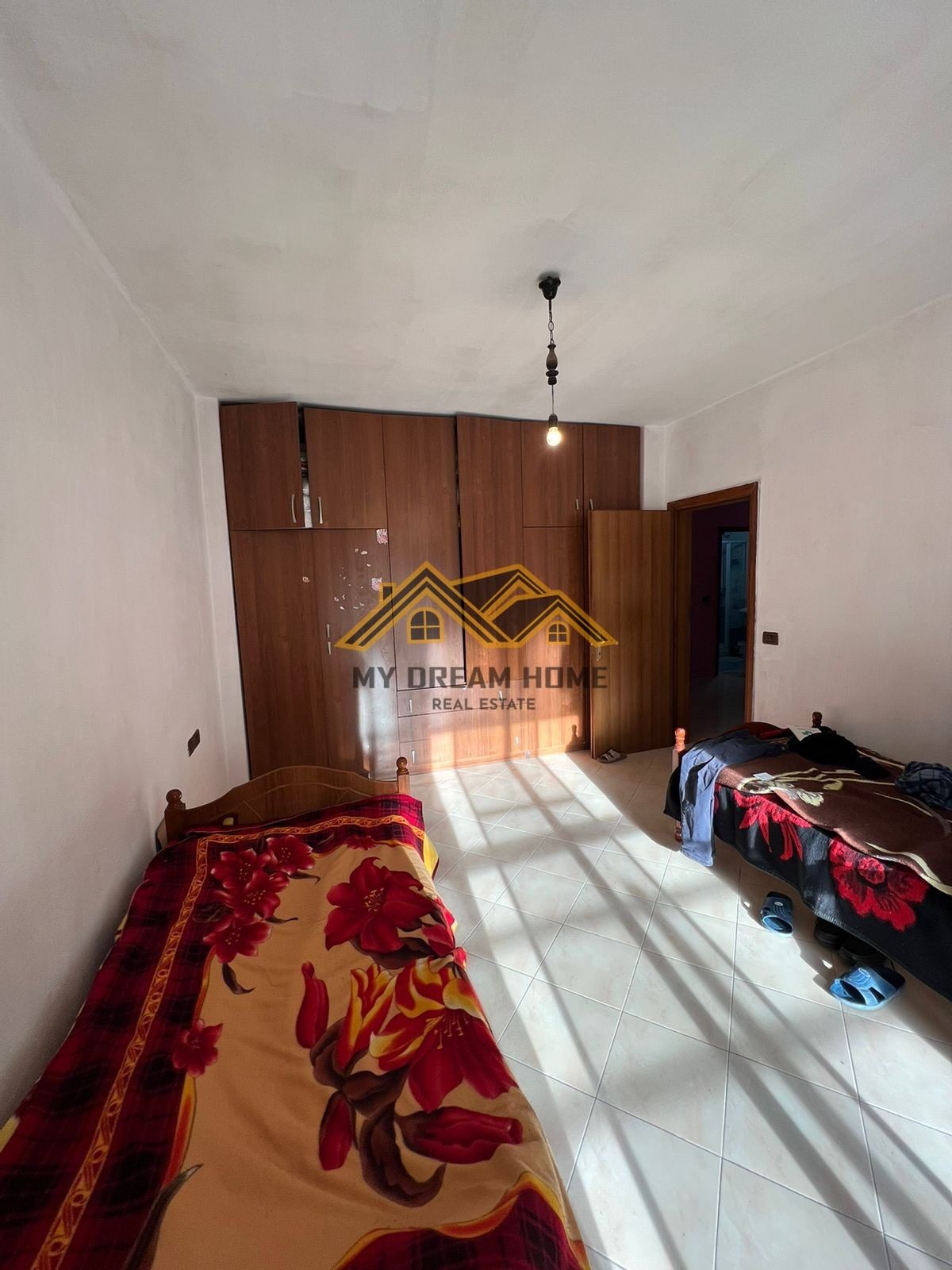 SHITET APARTAMENTI 2+1+VERAND TEK UKD DURRES! 3