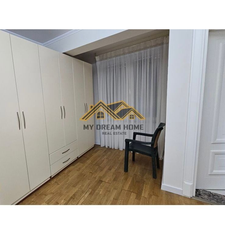 SHESIM SUPER APARTAMENT TE MALI I ROBIT, VIJË E PARË ! 2