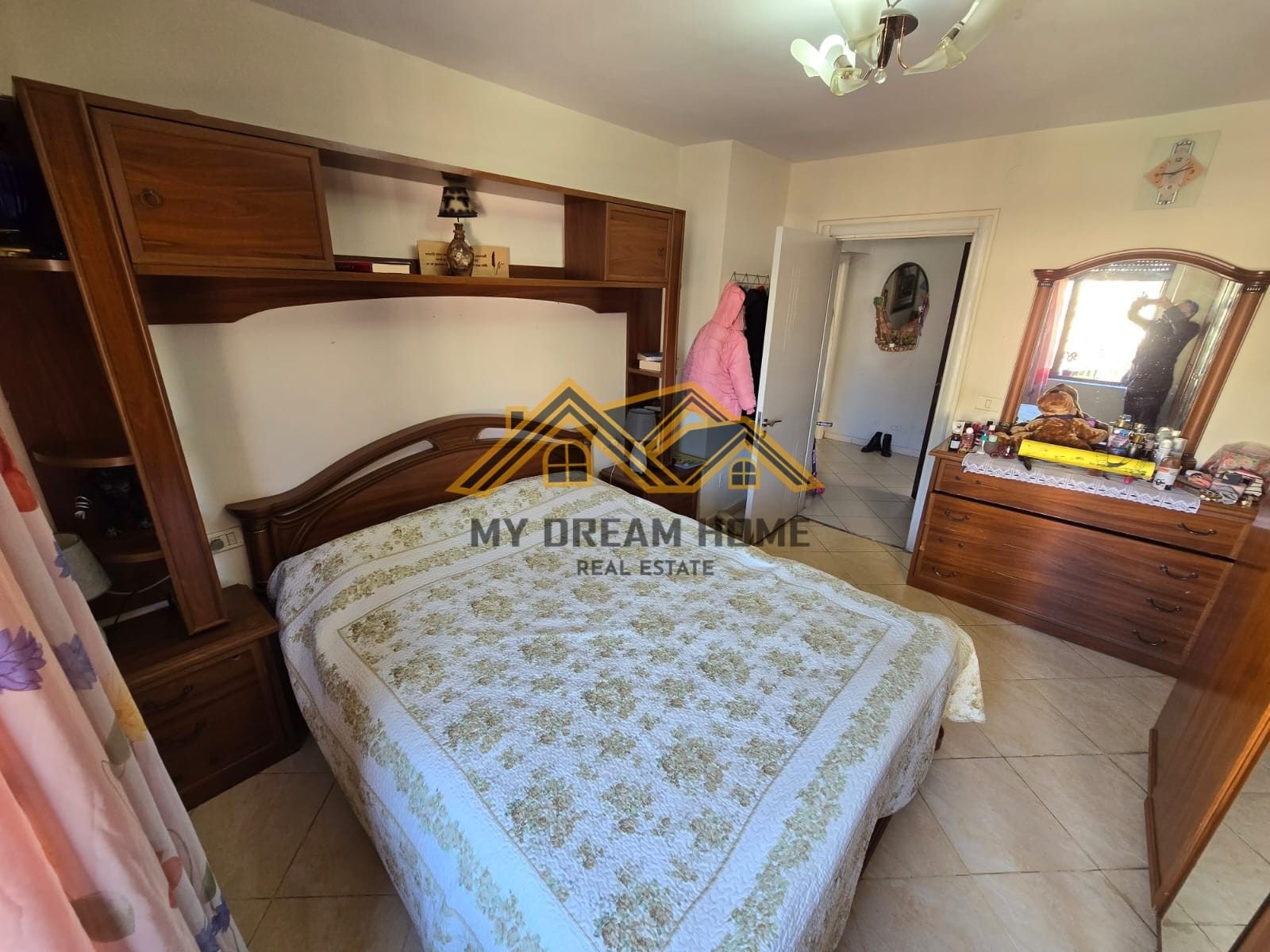 SHITET APARTAMENT 2+1 NE QENDER DURRES! 2