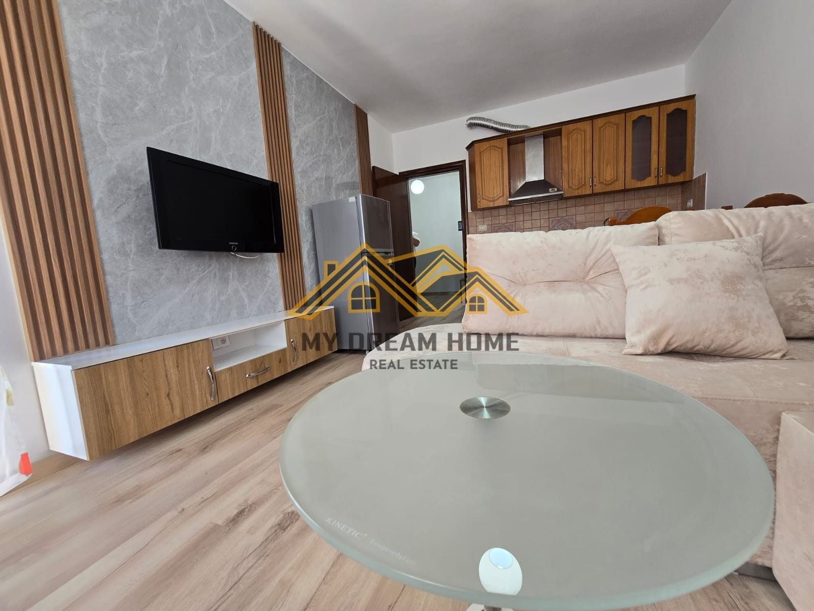 SHITET SUPER APARTAMENT 1+1 PLAZH DURRES !!! 2