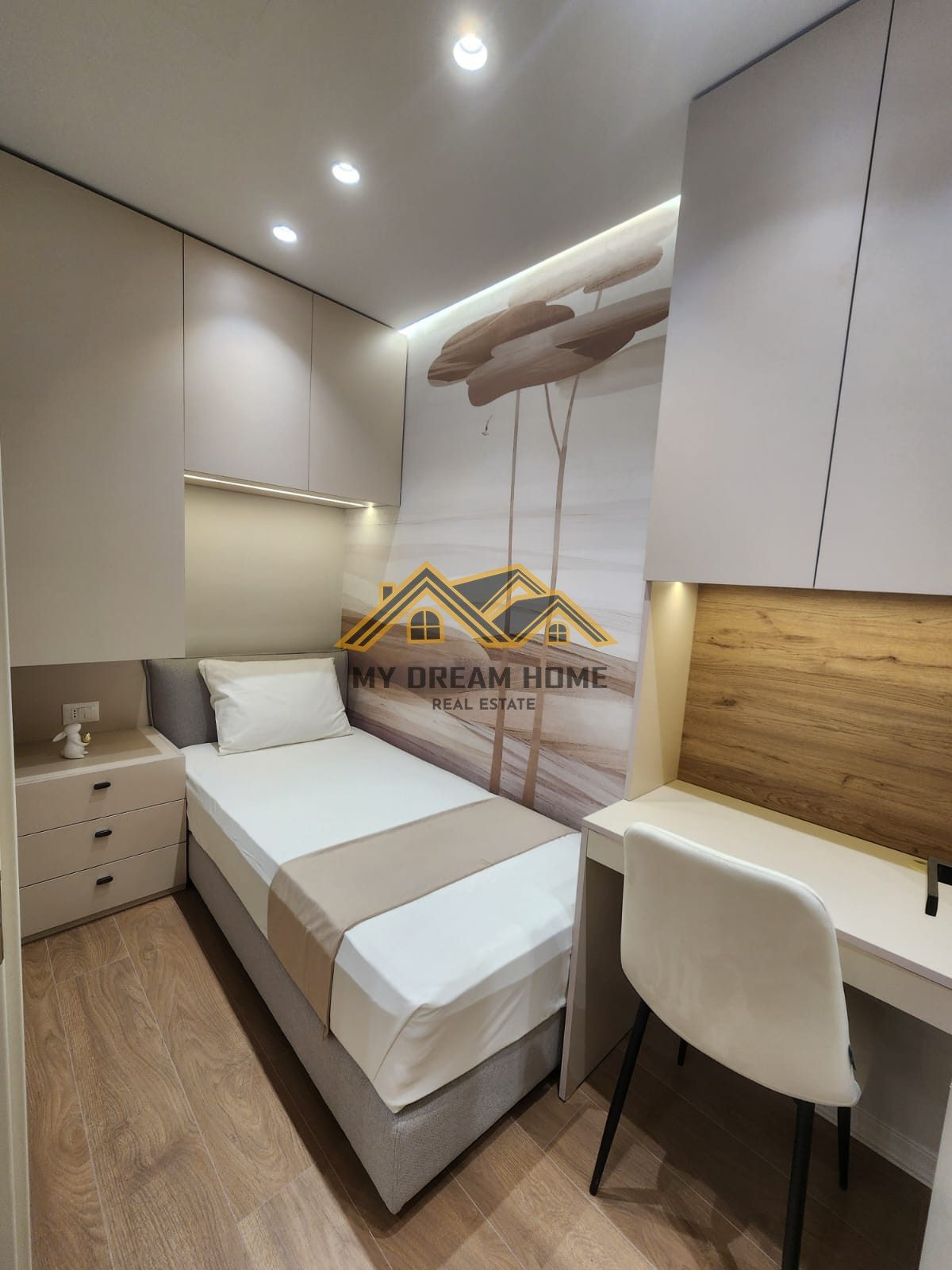 SHITET NJE SUPER APARTAMENT 2+1 NE PLAZH ILIRIA DURRES 4
