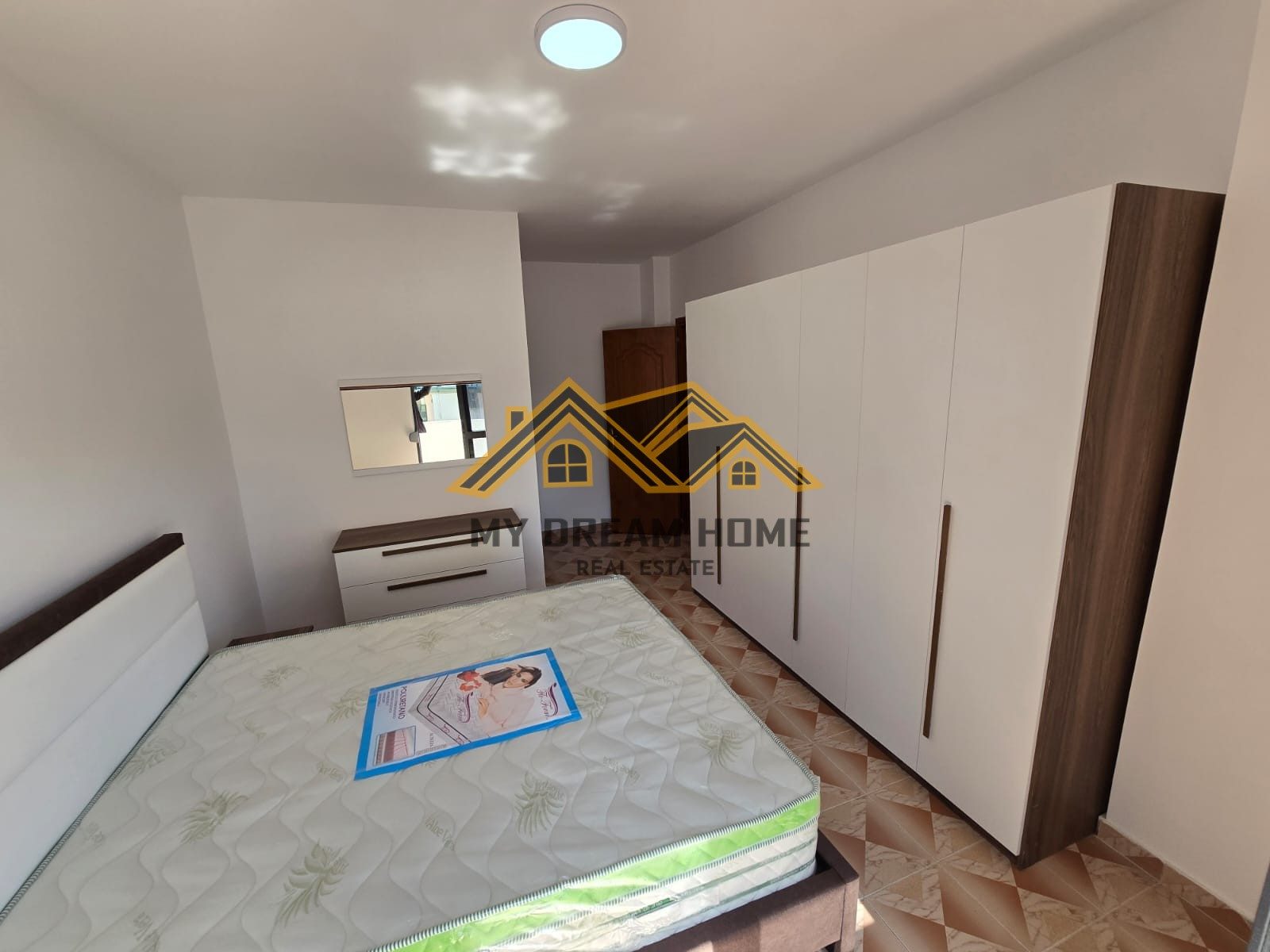 SHITET APARTAMENT 2+1+2 NE GOLEM 2