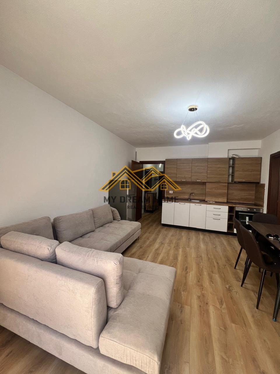 SHITET APARTAMENT 1+1 GOLEM.