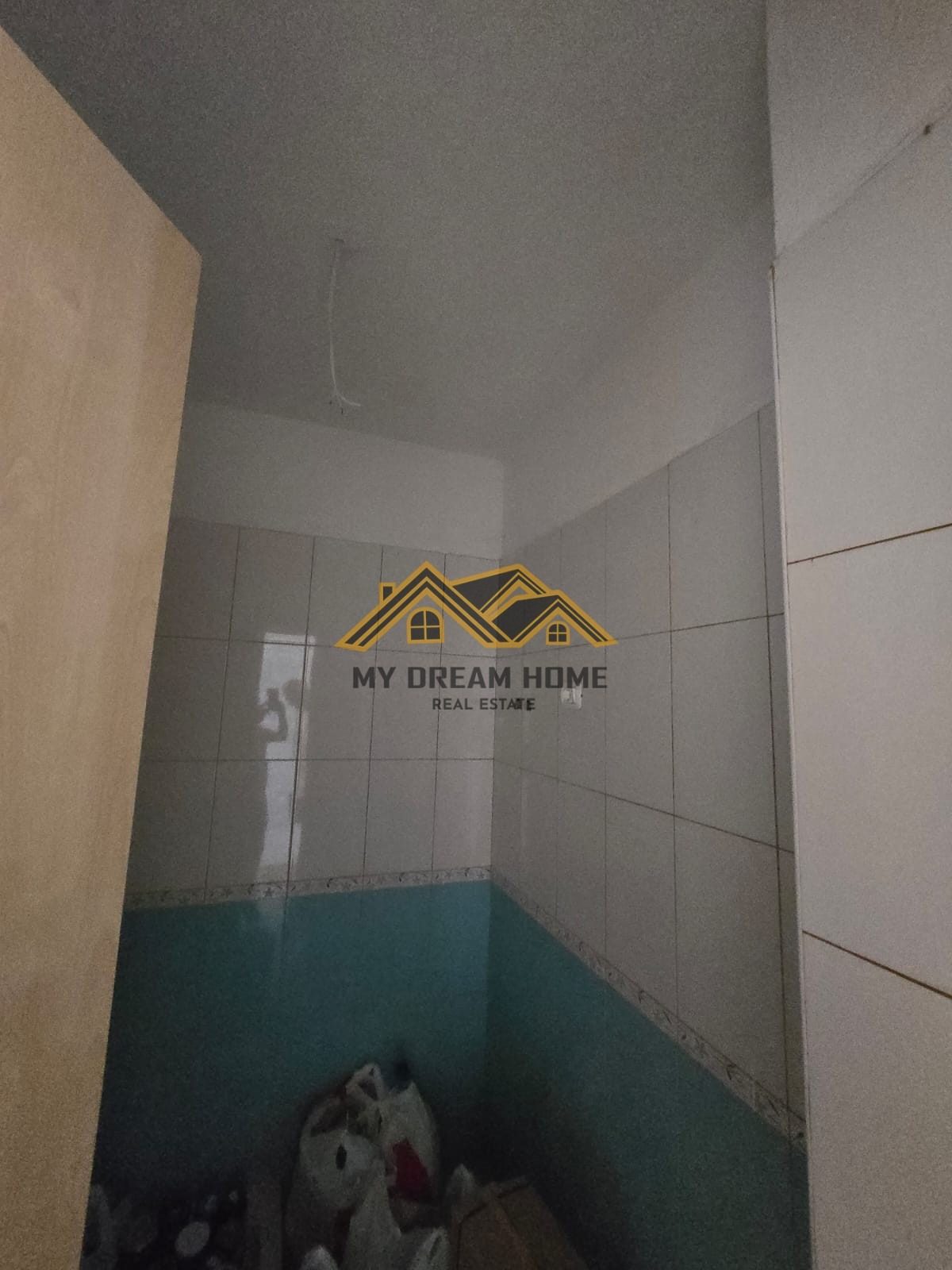 Shitet apartament Apartament 3+1+2 në Vollga, Durrës! 2