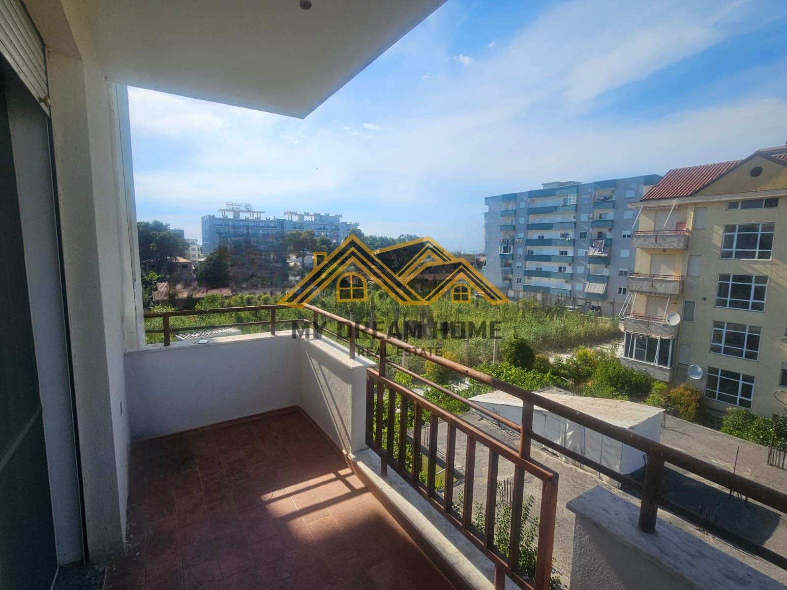 SHITET APARTAMENT 1+1 GOLEM 3
