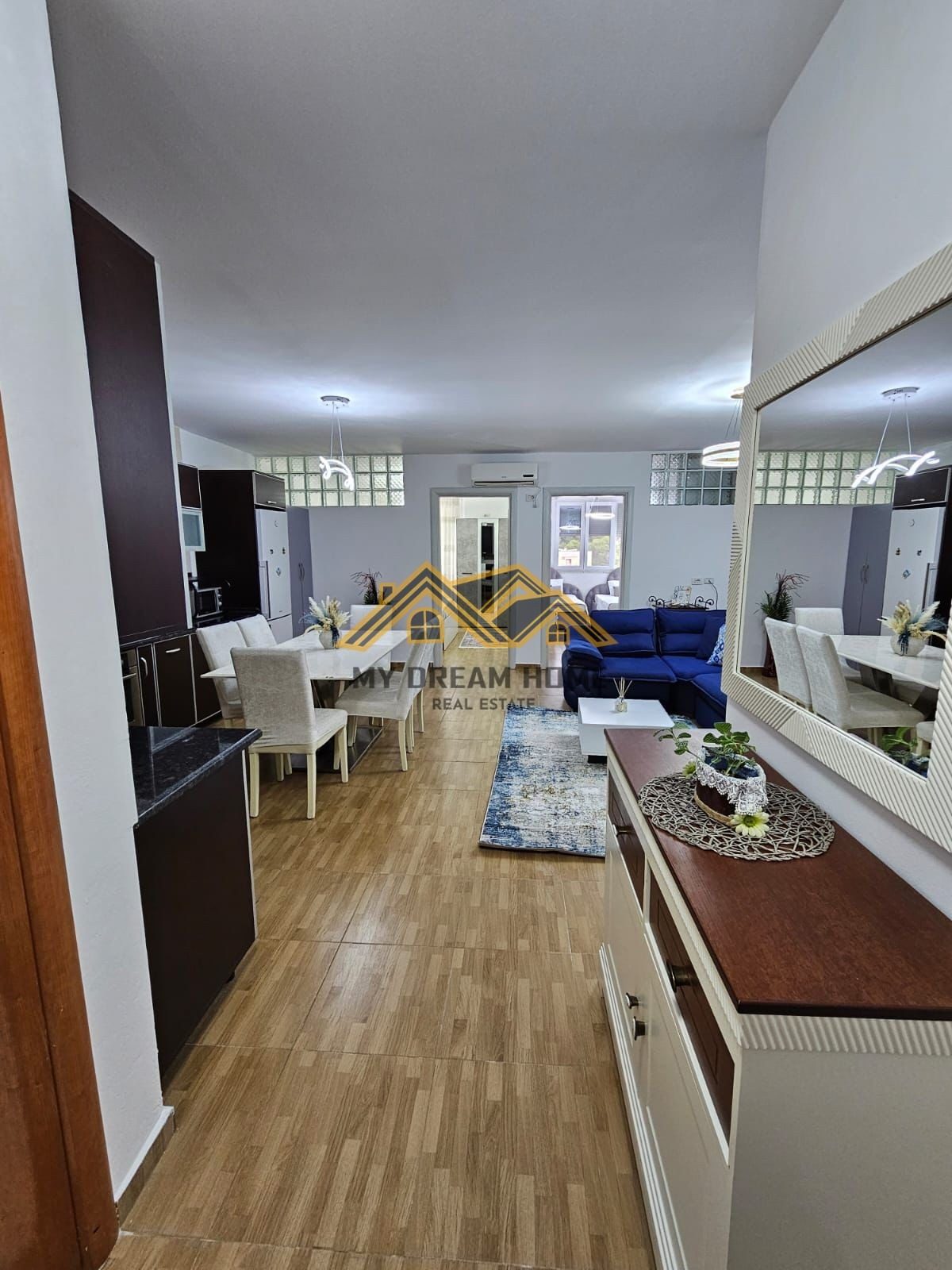 SHITET APARTAMENT 2+1 NE VOLLGA, DURRES! 2