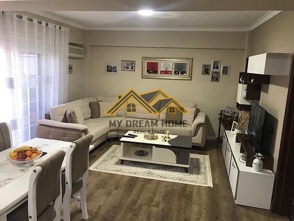 SHITET APARTAMENT 2+1 I MOBILUAR NE VOLLGA!