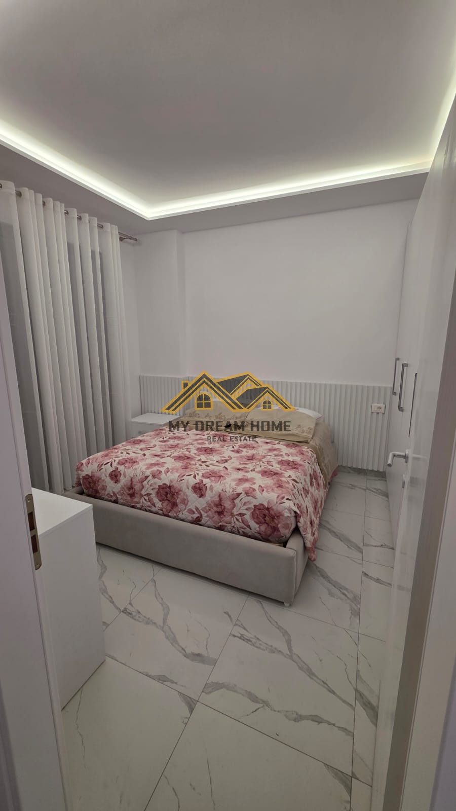 SHITET SUPER APARTAMENT NE GOLEM!