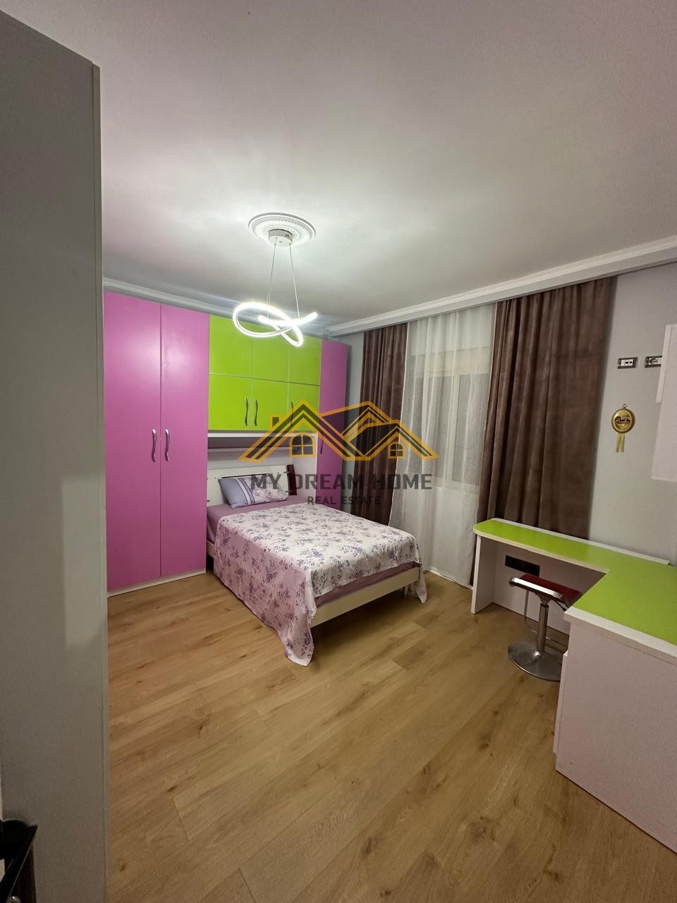 SHITET APARTAMENT 3+1+2T+2Ballkone TE MARKATA, DURRES!! 2