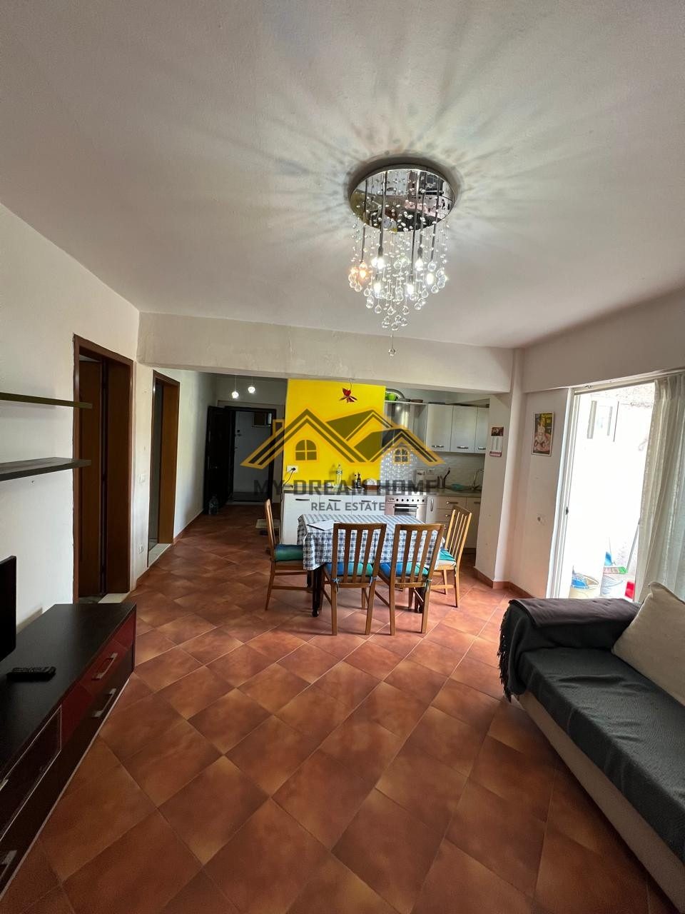 SHITET APARTAMENT 2+1 VOLLGA