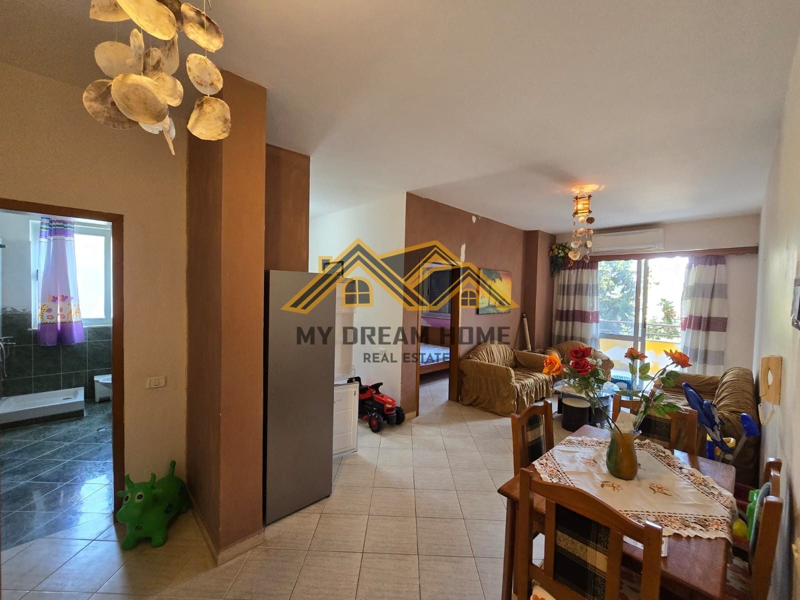 SHITET APARTAMENT 1+1 TEK SHKEMBI I KAVAJES!! 4