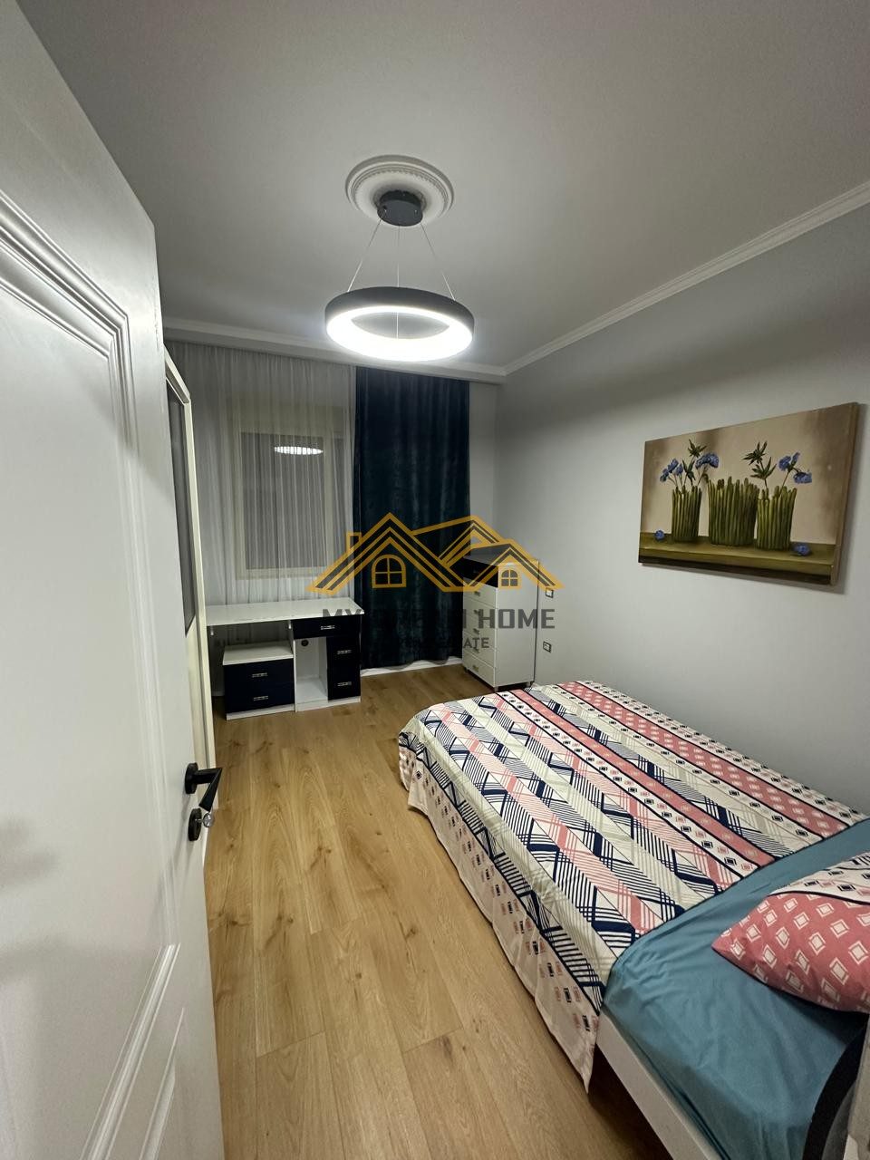 SHITET APARTAMENT 3+1+2T+2Ballkone TE MARKATA, DURRES!! 4