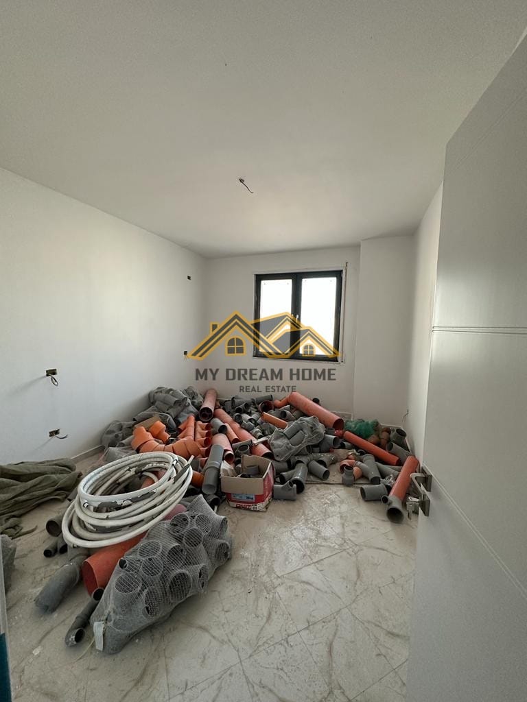 SHITET APARTAMENT 1+1 TE VOLLGA DURRES 3