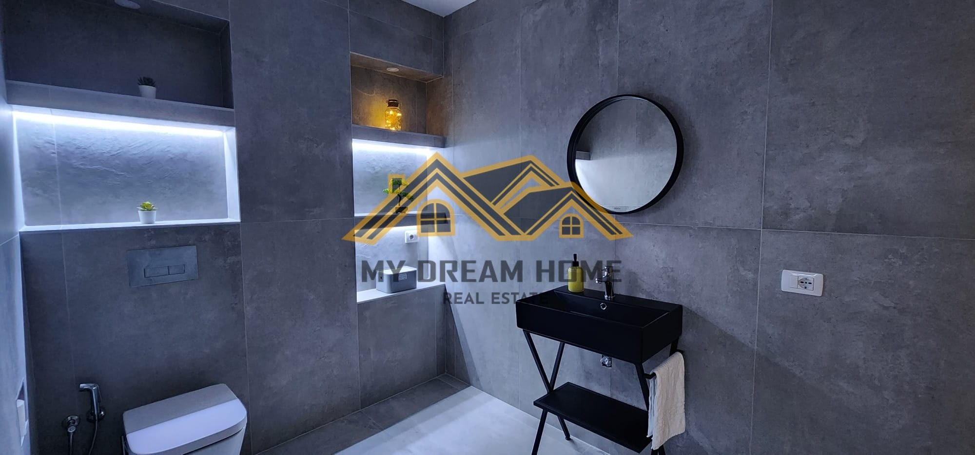 Apartament Lux per Shitje tek 27-katëshi në Vollga, Durrës 2