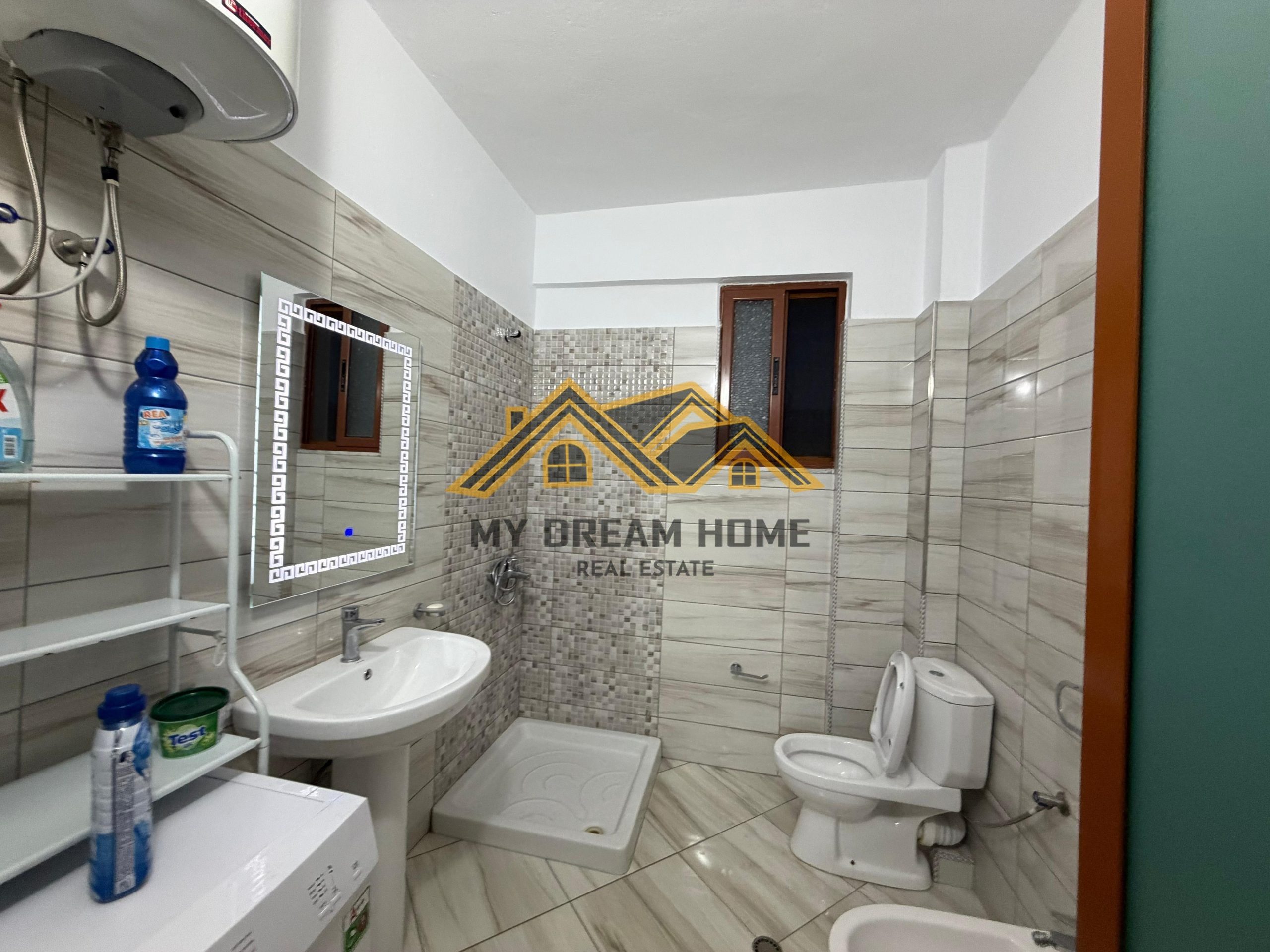 Shitet apartament 2+1 në Plazh Pelikan, kati 6, me pamje deti 3