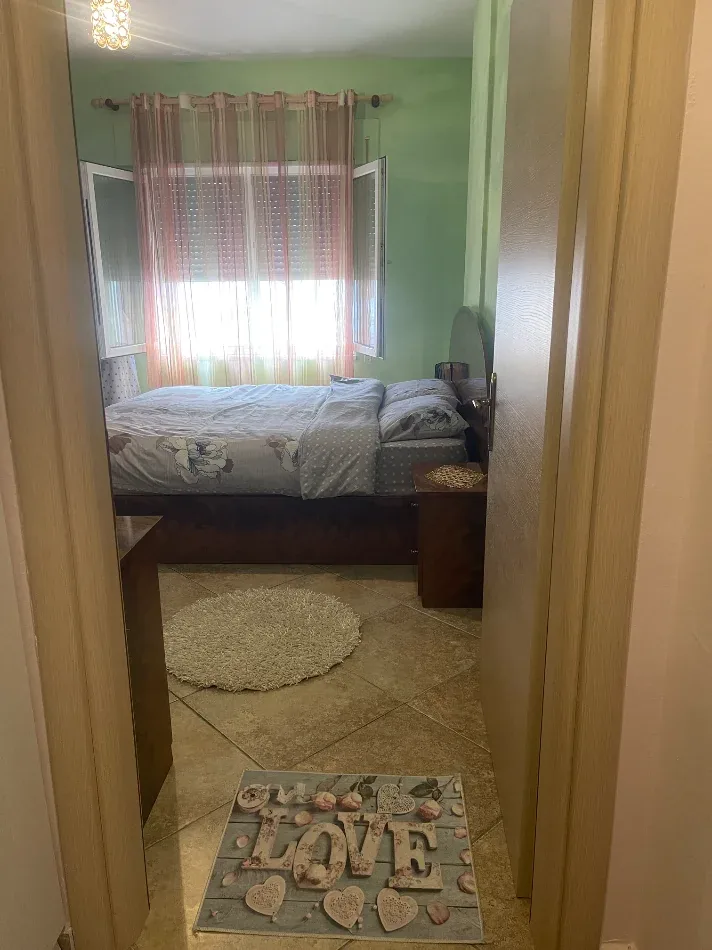 APARTAMENT 1+1 NE SHKEMBIN E KAVAJES, PER SHITJE! 3