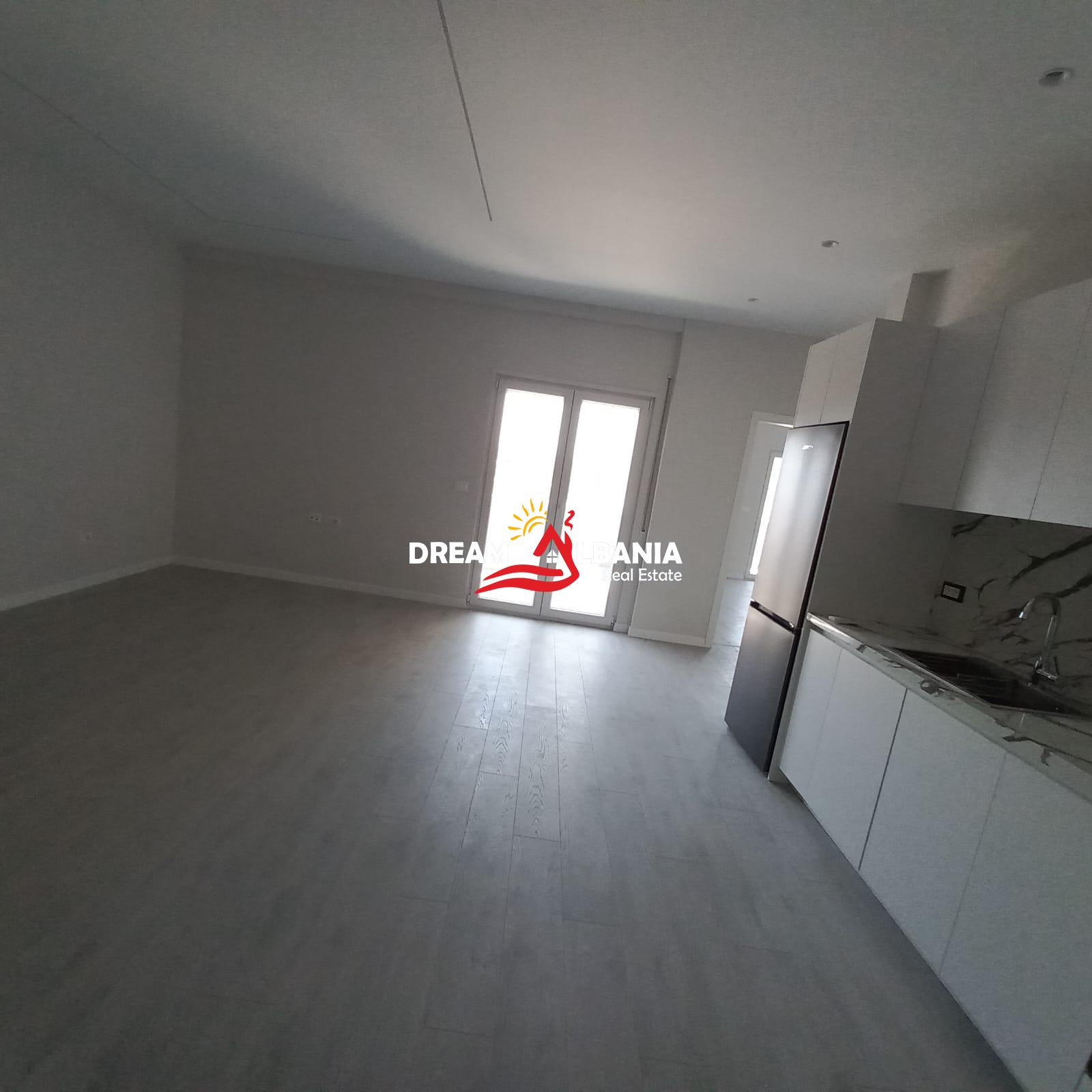 Jepet me qera apartament 2+1 tek Kodra e Priftit ID (42215619) 3