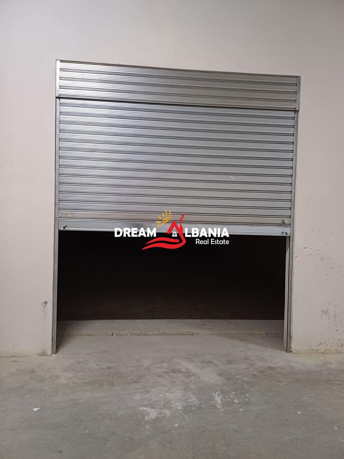 Magazine me qera ne Rrugen Karl Gega, ne Tirane (ID 4281296) 4