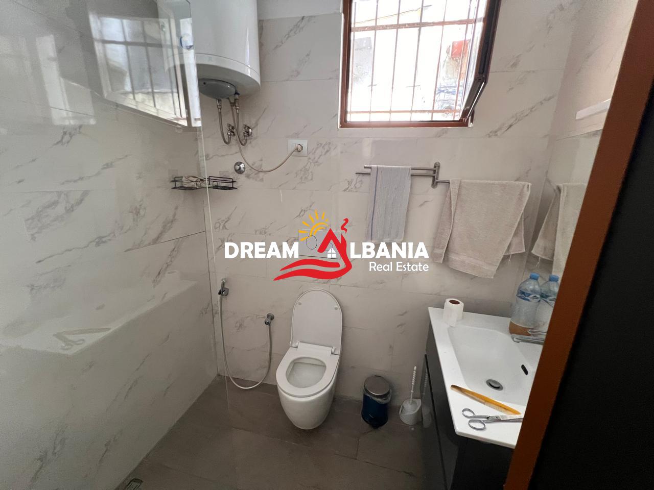 Shtepi Private 1-kateshe me qera ne Qender te Tiranes prane Internacionalit(ID 4241072) 4