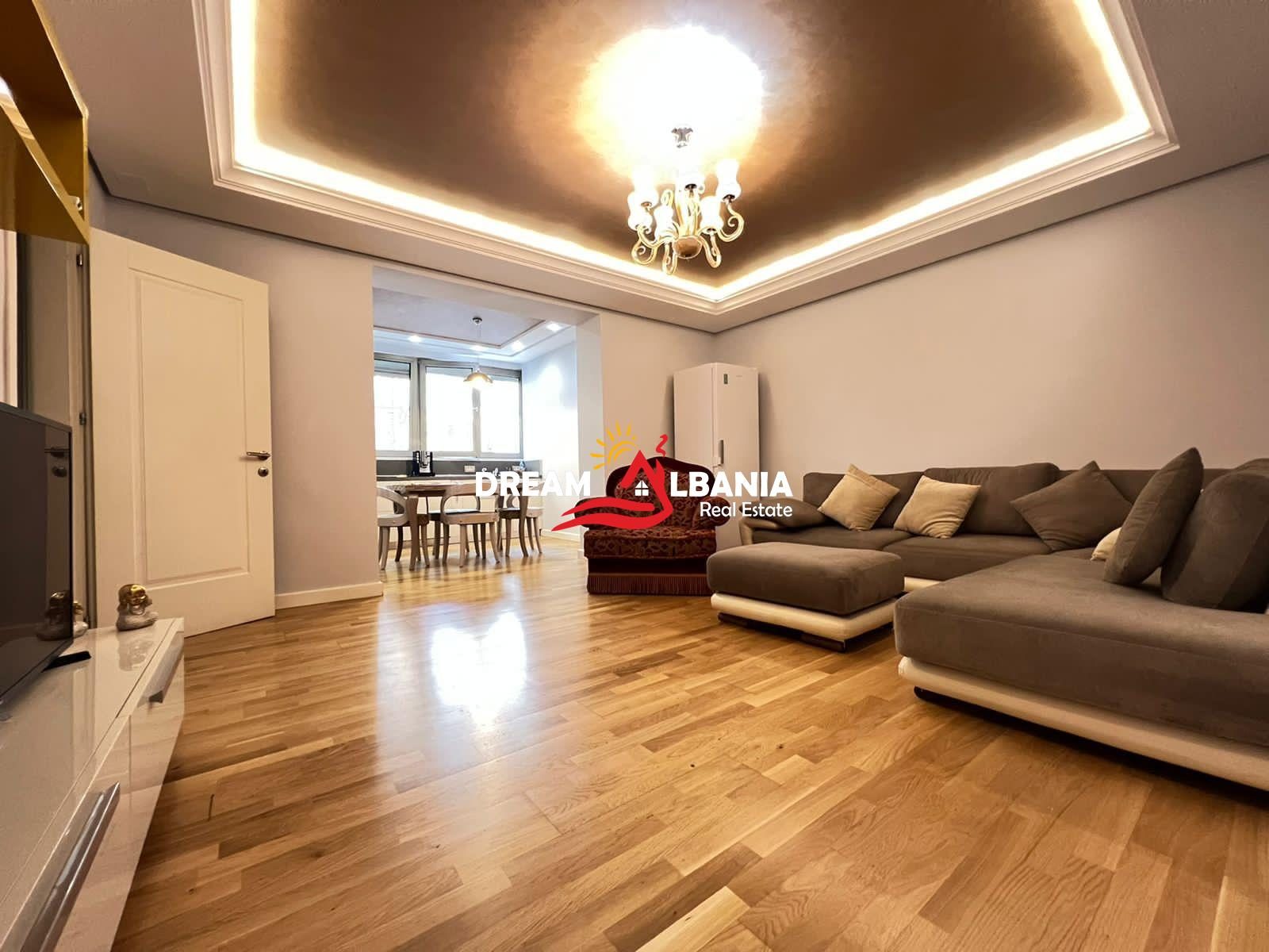 Apartament 2+1 me qera me kuzhine me vehte ne Qender Tiranes (ID 4229252)