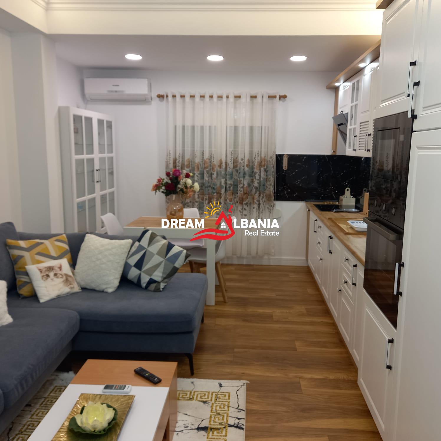 Apartament 1+1 me qera ne zonen e Bllokut rruga Margarita Tutulani (ID 4211769) 4