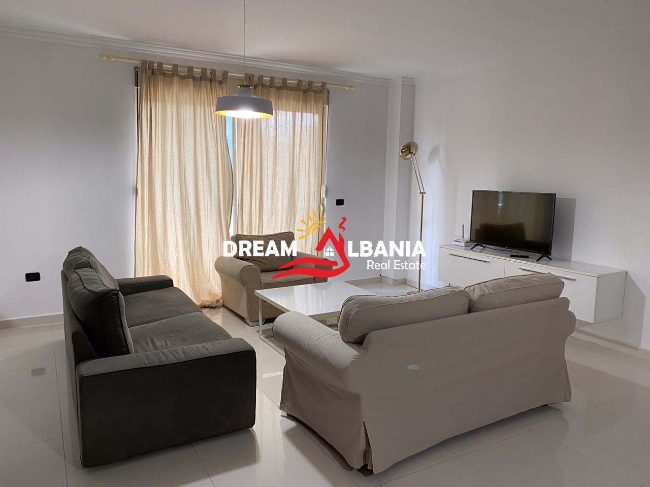 Apartamente 2+1 me qera ne rrugen e Bogdaneve prane Qendres ne Tirane (ID 4221928 )