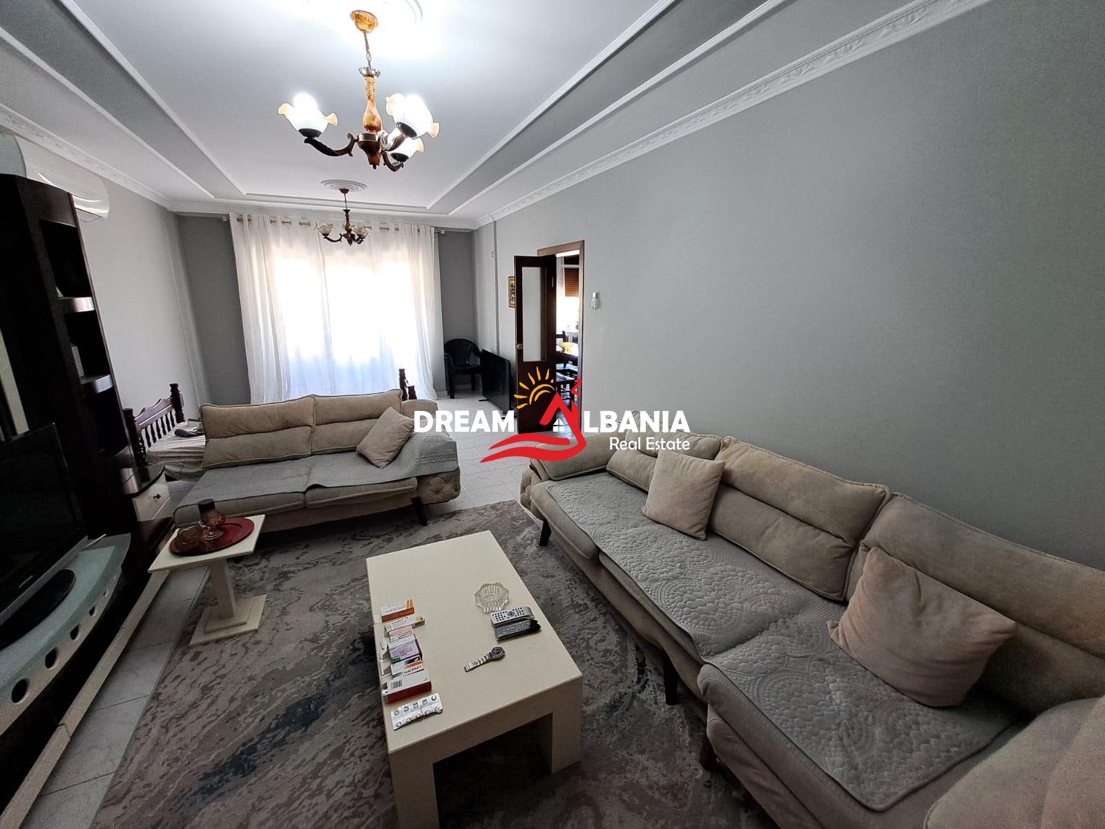 !!Opsion i Mire!! Shitet Apartament 2+1+2WC+Kuzhine me Vete, Rruga Dritan Hoxha (ID 51210005 2