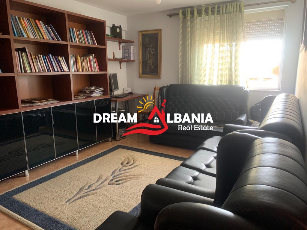 Apartament 3+1 ne shitje te Pazari i Ri, Tirane (ID 4139192) f