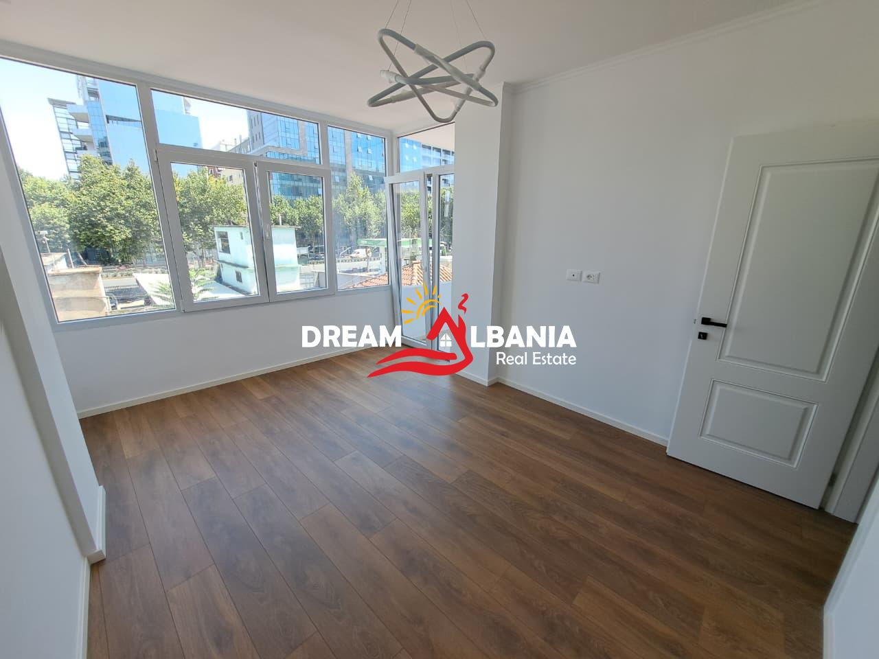 Shitet Apartament 1+1 Rruga Dritan Hoxha, Prane ZKM (ID 51110002) 2