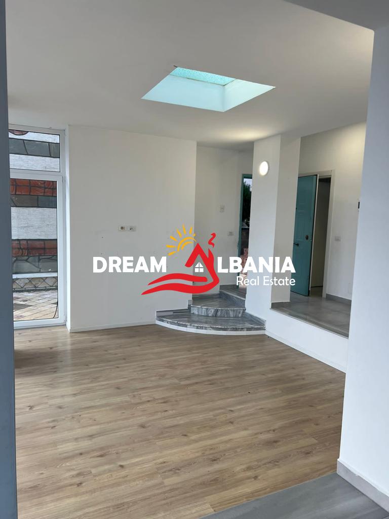 Vile Dupleks 4+1+2+pishine me qera te Residenza Kodra e Diellit (ID 4251302). 2