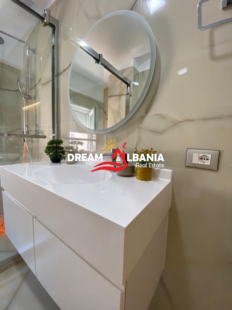 Shitet Apartament 3+1+2 luksoz tek Rezidenca Platea ne Fresk ID(4131508)