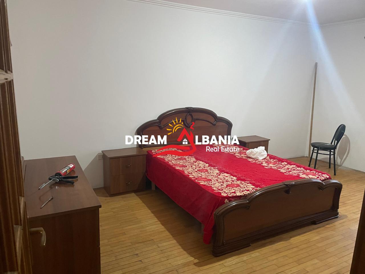 Apartamente 2+1 me qera ne zonen Lapraks afer Hotel Relax ne Tirane (ID 42215488 ) 3