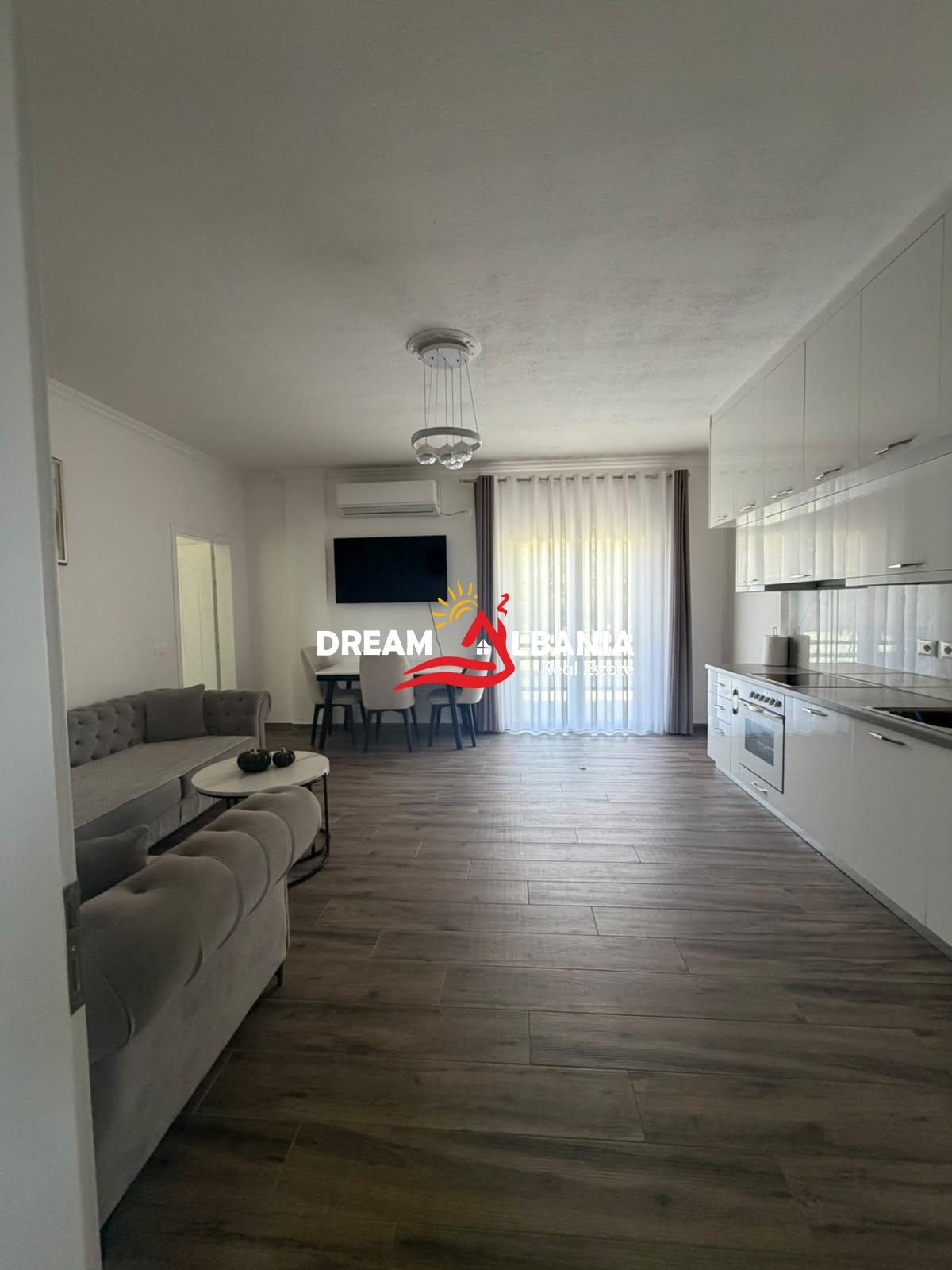 Jepet kat vile me qera ne zonen e Kamzes (ID 4251456)