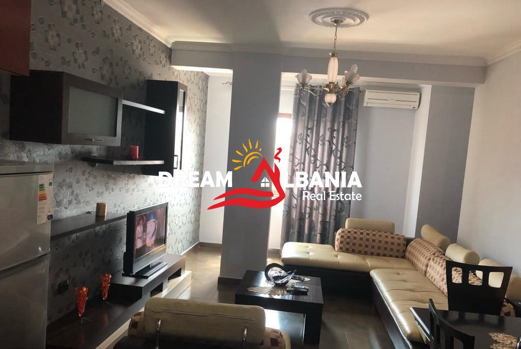 Jepet Apartament 2+1 me qera ne Rruga e Dibres, afer Viles Gold (ID 42215566)
