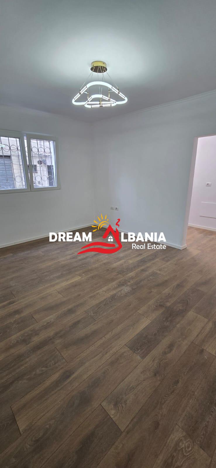 Apartament 1+1 ne Shitje tek Bulevardi Bajram Curri, prane Shkolles 1 Maji ne Tirane (ID 4119463) 2