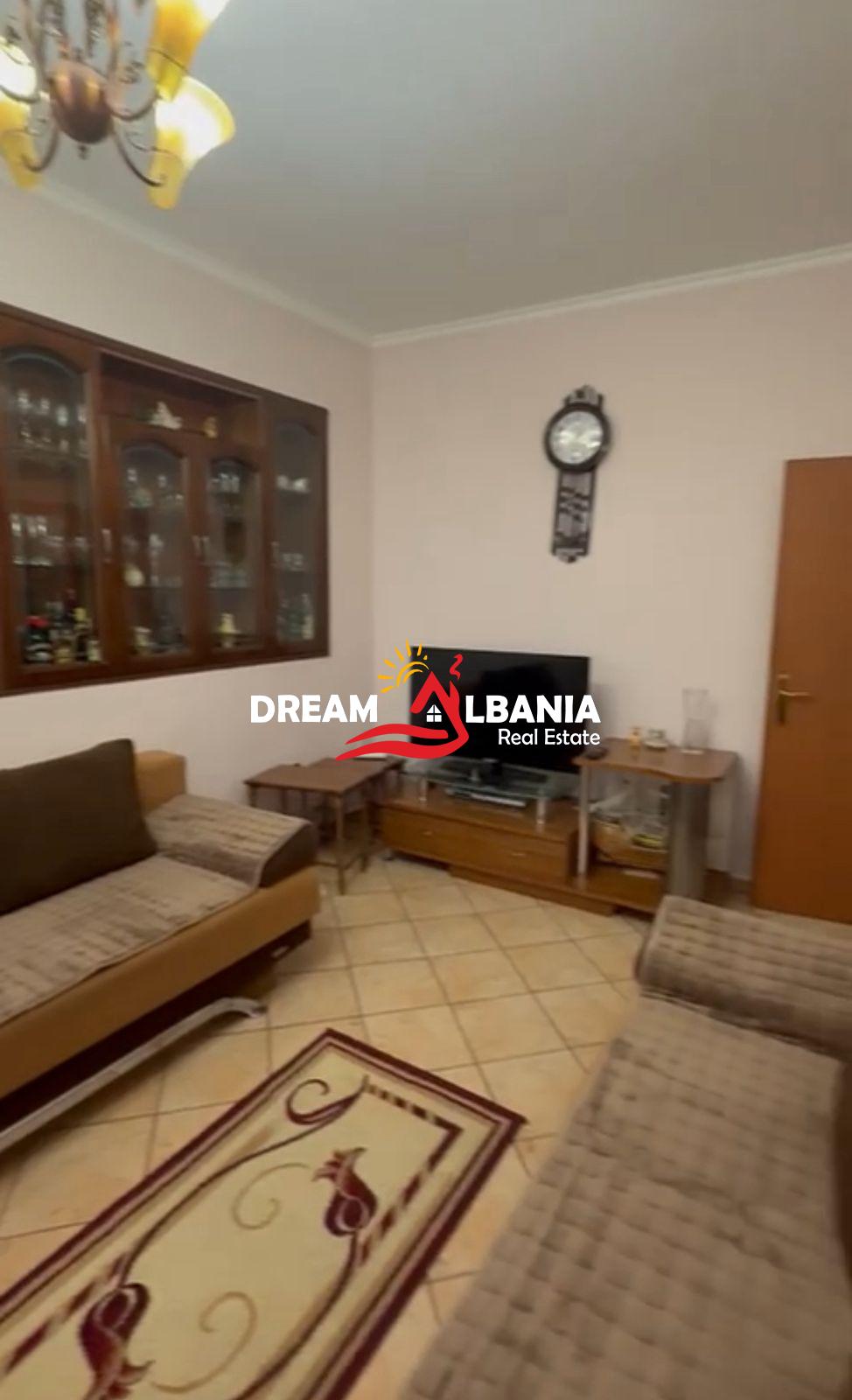 Apartament 1+1 me qera te Rruga e Barrikadave, Tirane (ID 4219480) 3