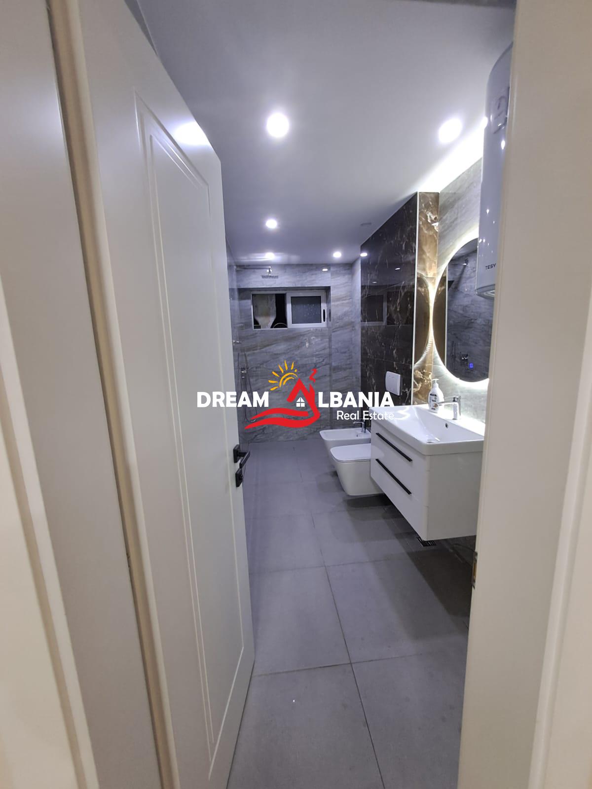 Jepet me qera apartament 2+1 per zyra, ne qender afer 9 Katesheve , Tirane (ID 42215473) 4