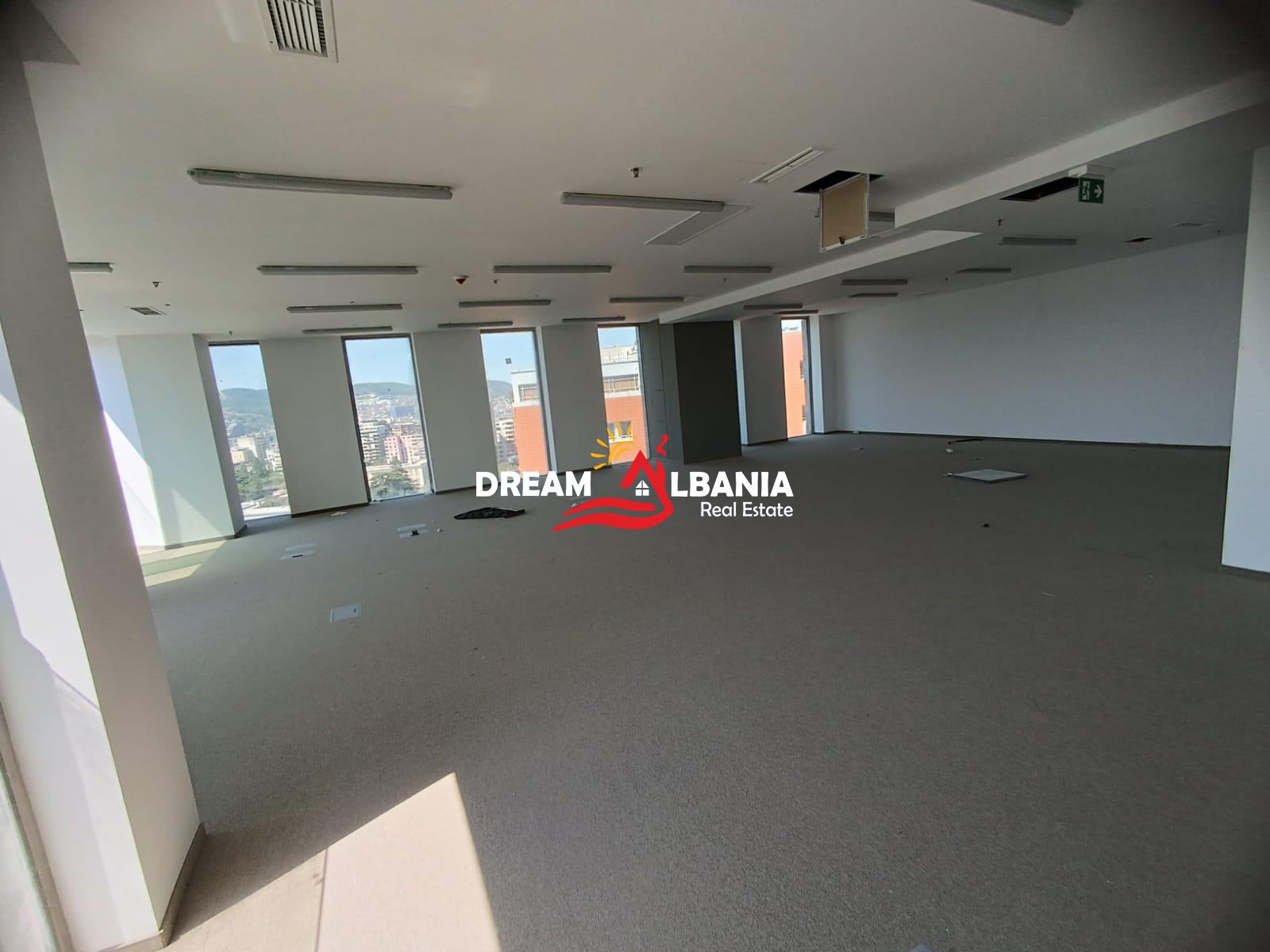 Ambjent per zyra me qera te Downtown One, Boulevardi “Bajram Curri” (ID 42611401) 4